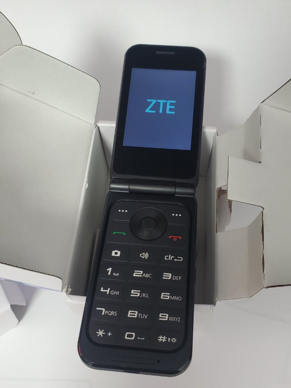 ZTE Cymbal 2 Flip Phone BNIB Dumbphone
